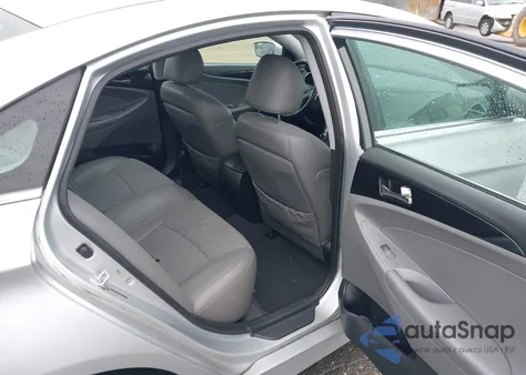 2014 Hyundai Sonata Se z USA, uszkodzony, nr VIN 5NPEC4ACXEH902842